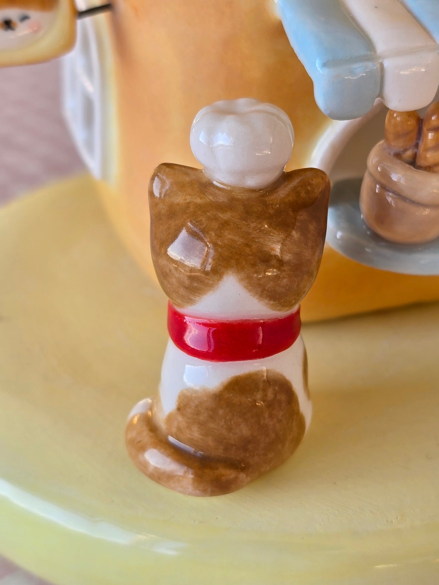 Nekochan bakery candle holder - Loaf