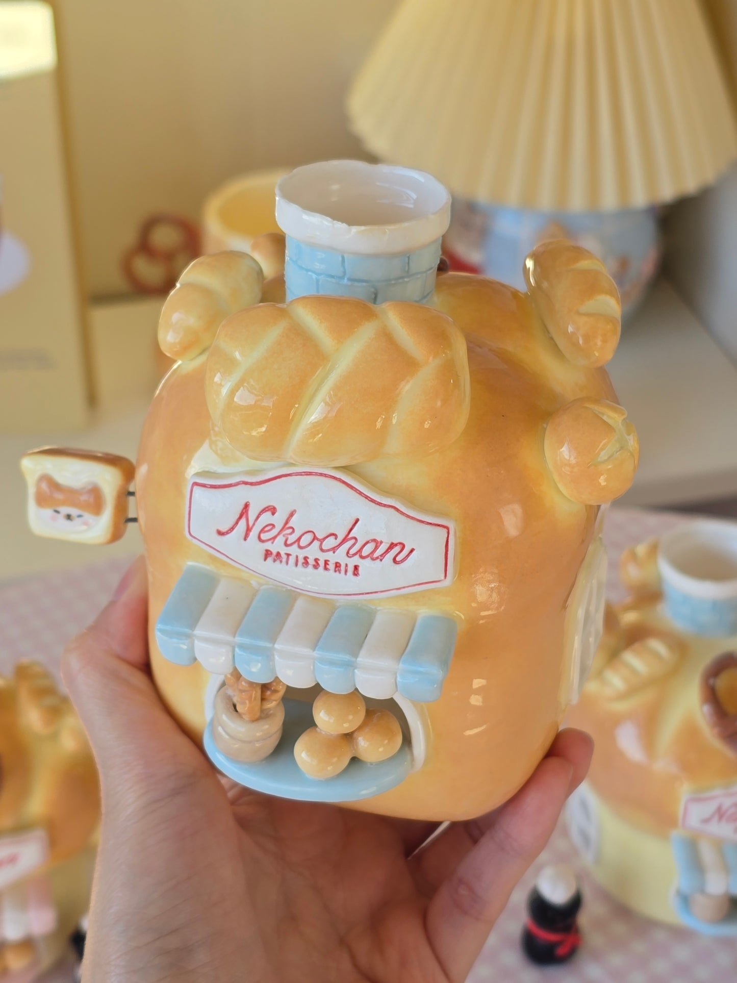 Nekochan bakery candle holder - Loaf