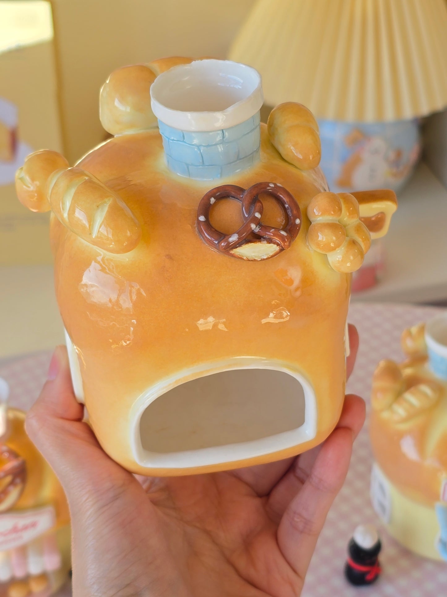 Nekochan bakery candle holder - Loaf