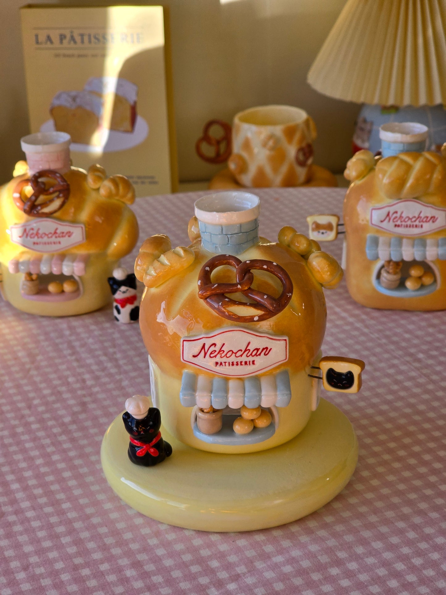 Nekochan bakery candle holder - Boule bread