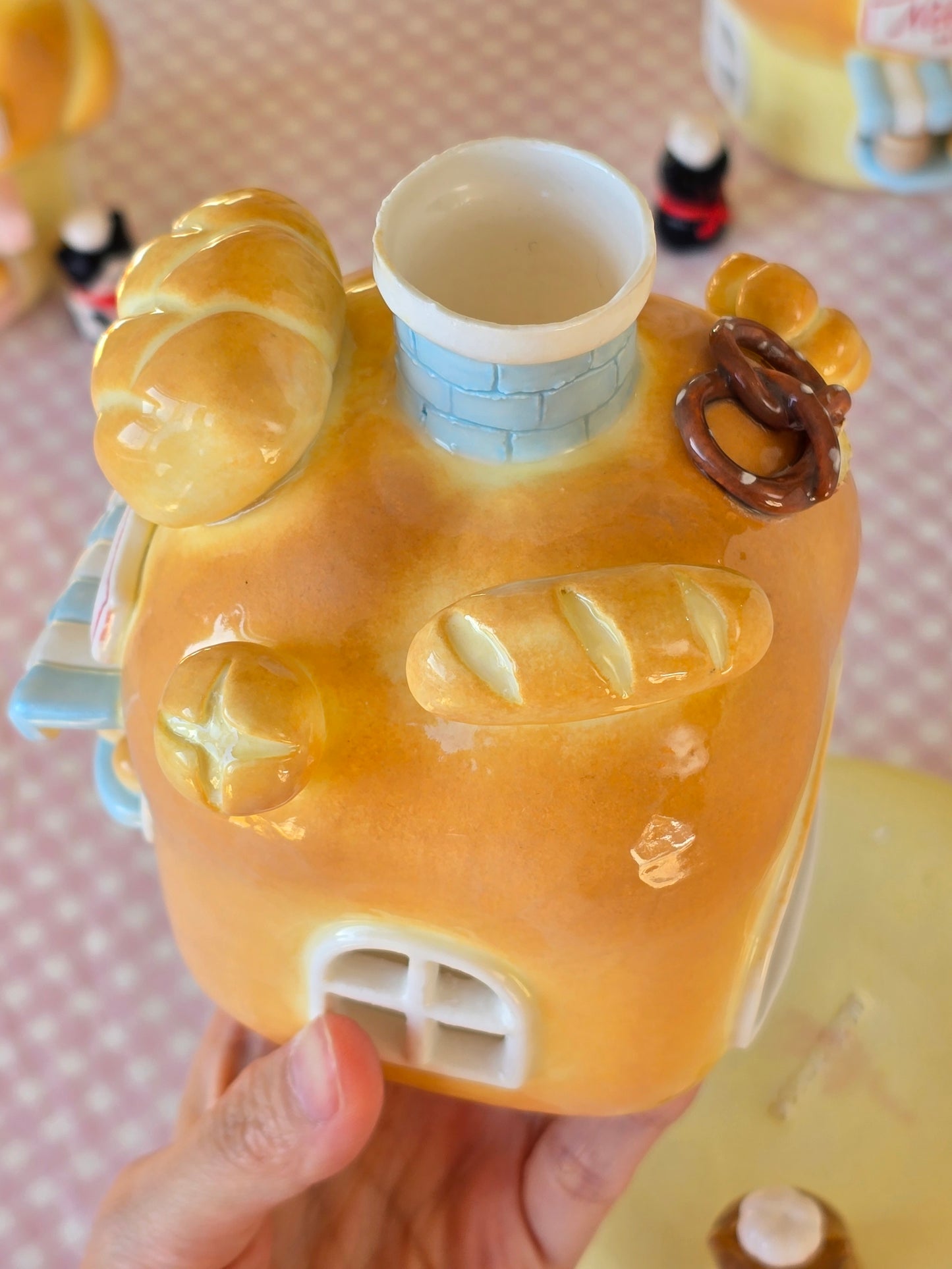 Nekochan bakery candle holder - Loaf