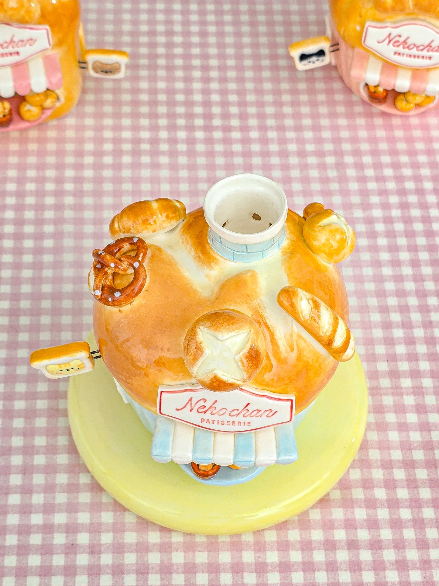 Nekochan bakery candle holder - Cupcake