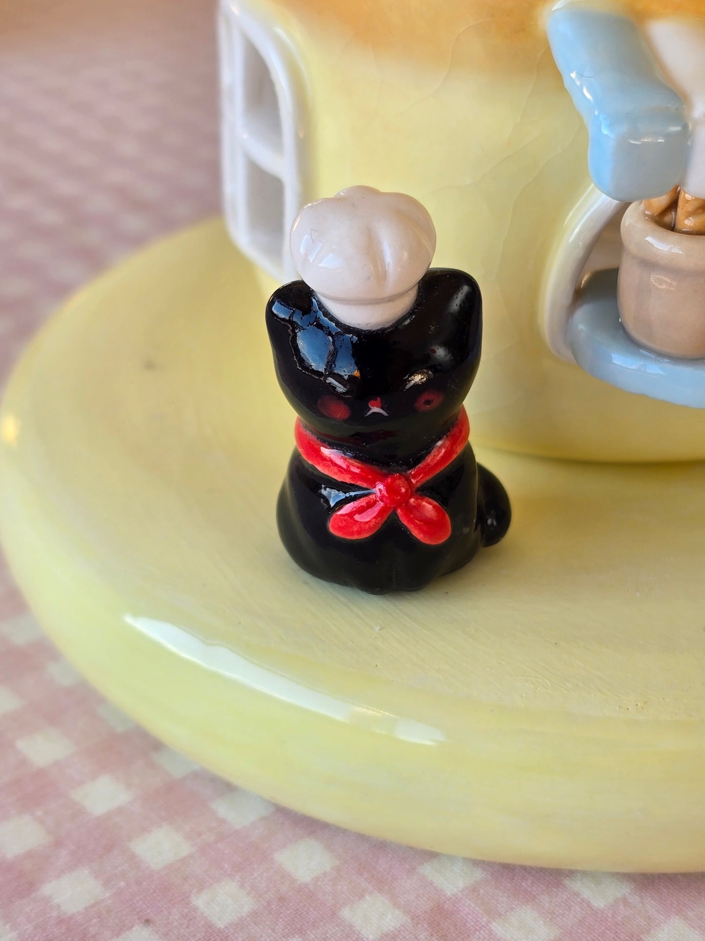 Nekochan bakery candle holder - Boule bread