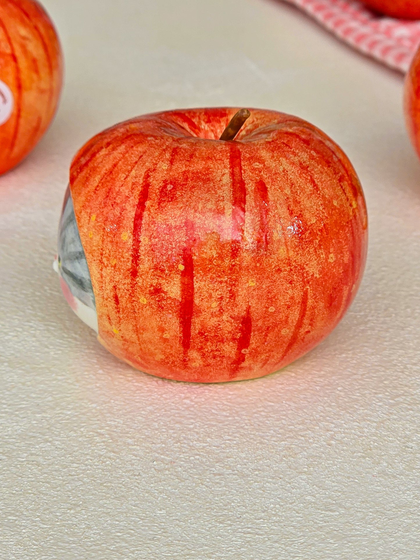 Salt and pepper shaker apple nekochan Sota