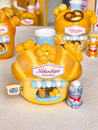 Nekochan bakery candle holder - Croissant
