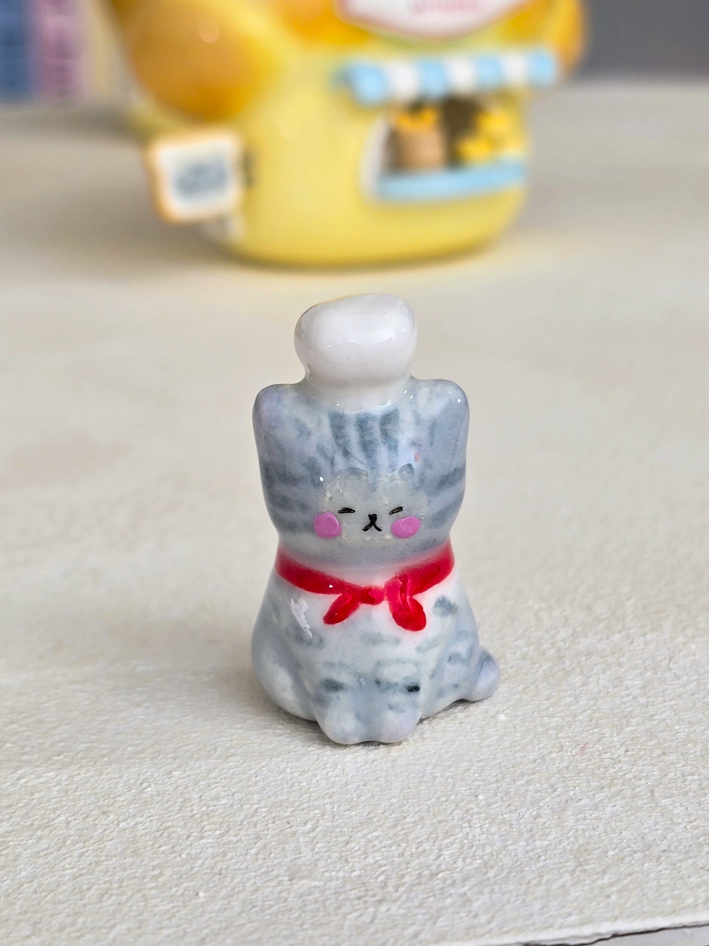 Nekochan bakery candle holder - Croissant