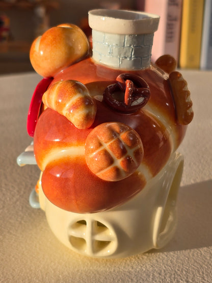 Nekochan bakery candle holder - Baby blue Croissant