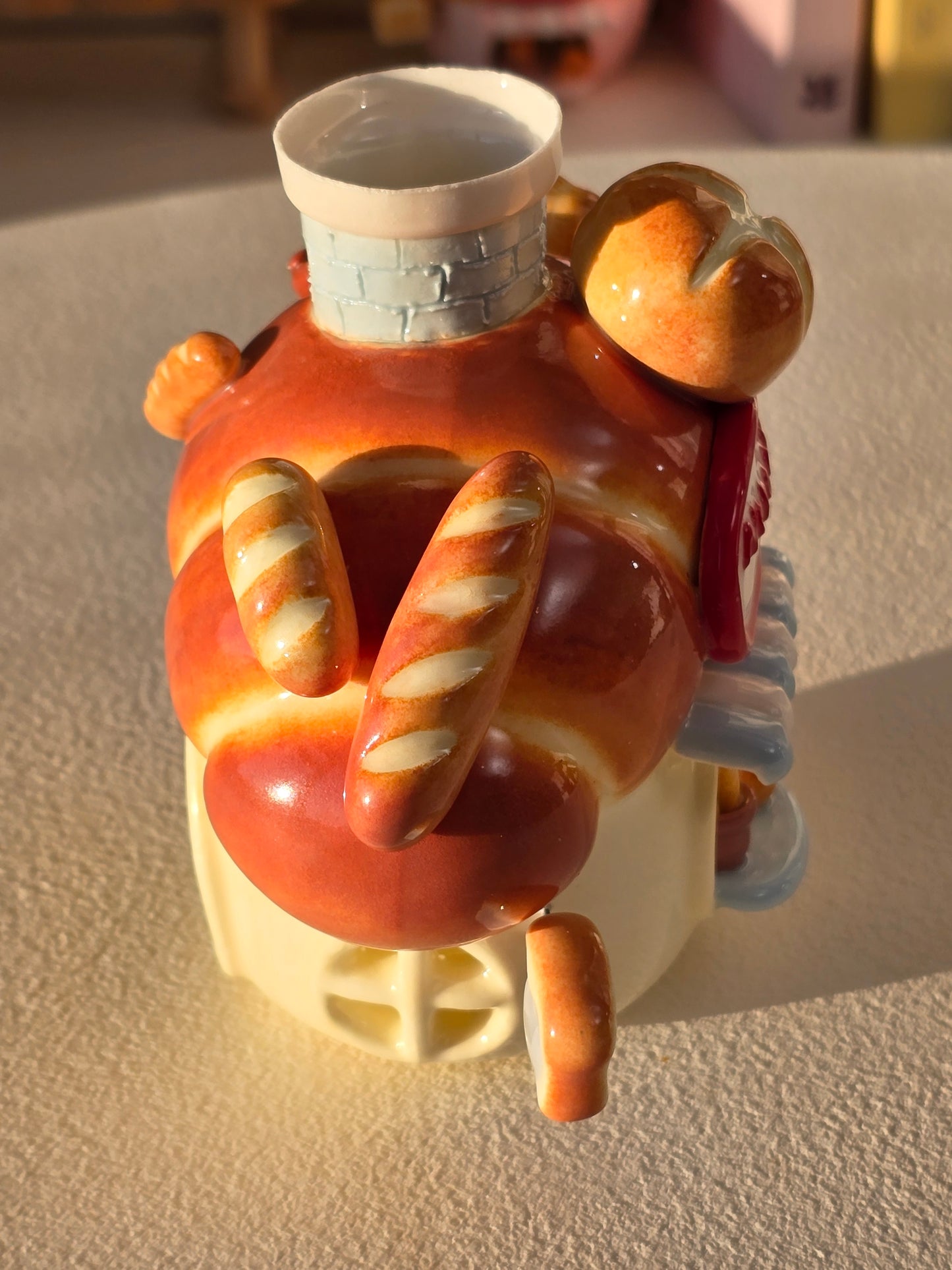 Nekochan bakery candle holder - Baby blue Croissant