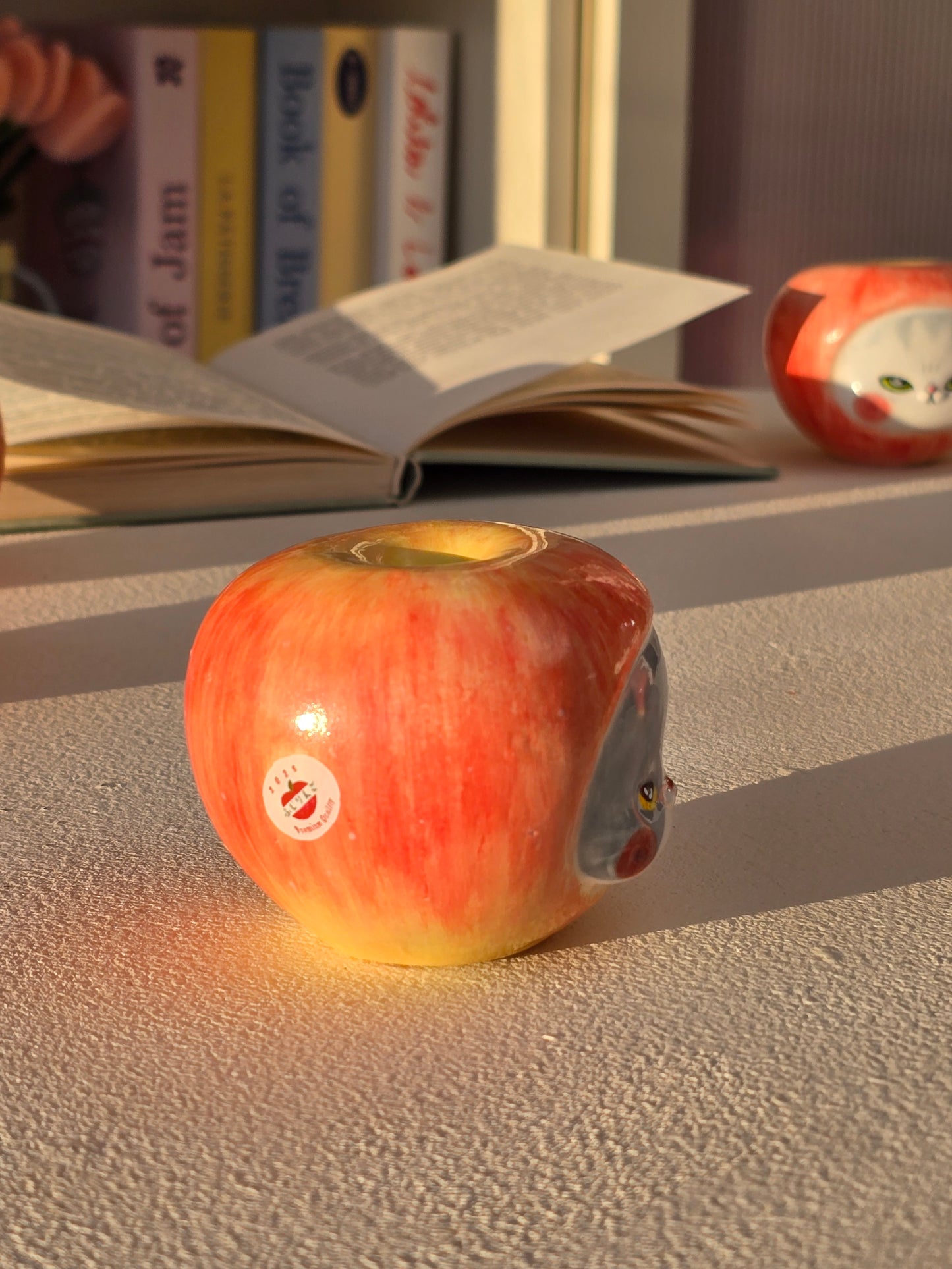 Apple nekochan Salt & Pepper shaker - Toshi