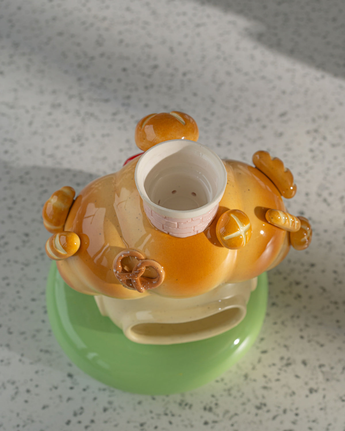 Nekochan bakery candle holder - Pink Croissant No2
