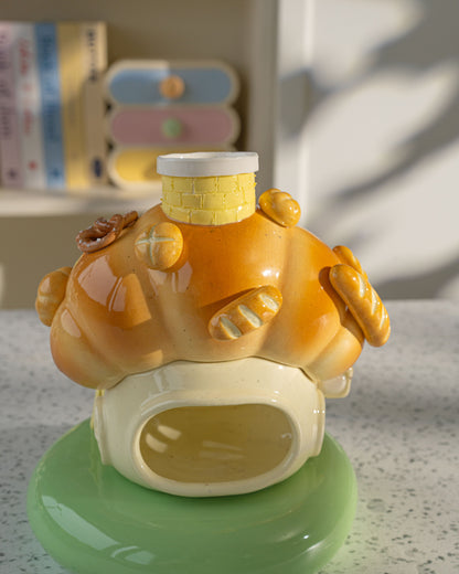 Nekochan bakery candle holder - Yellow Croissant No1