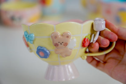 Honey bear teacup