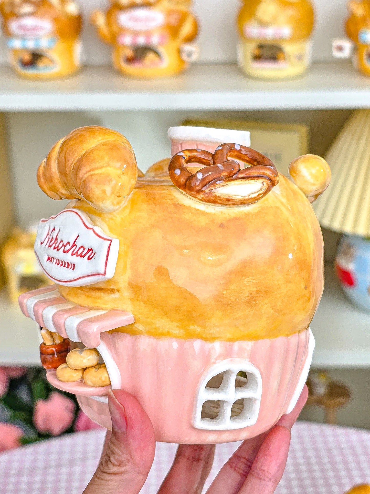 Nekochan bakery candle holder - Cupcake
