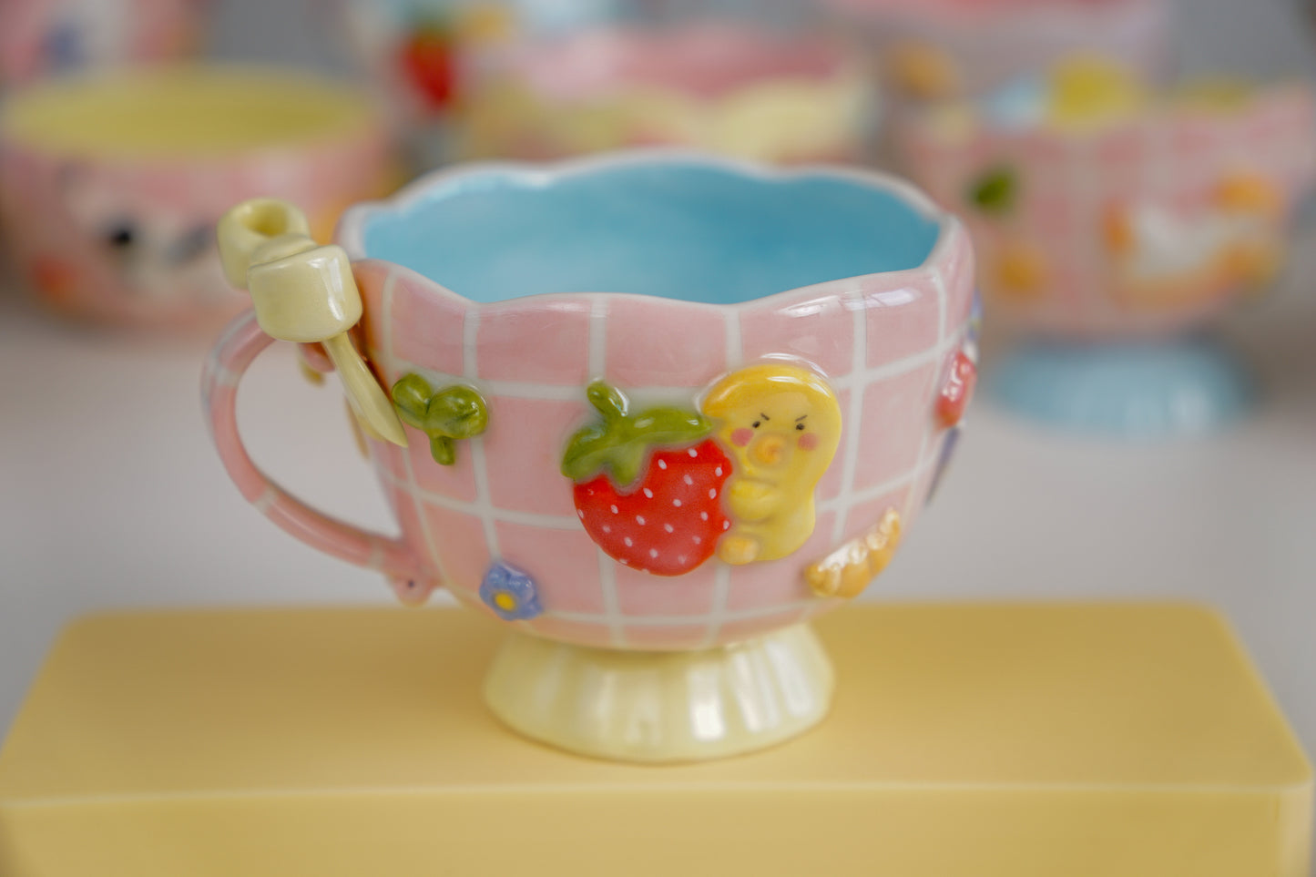 Sally duckling teacup